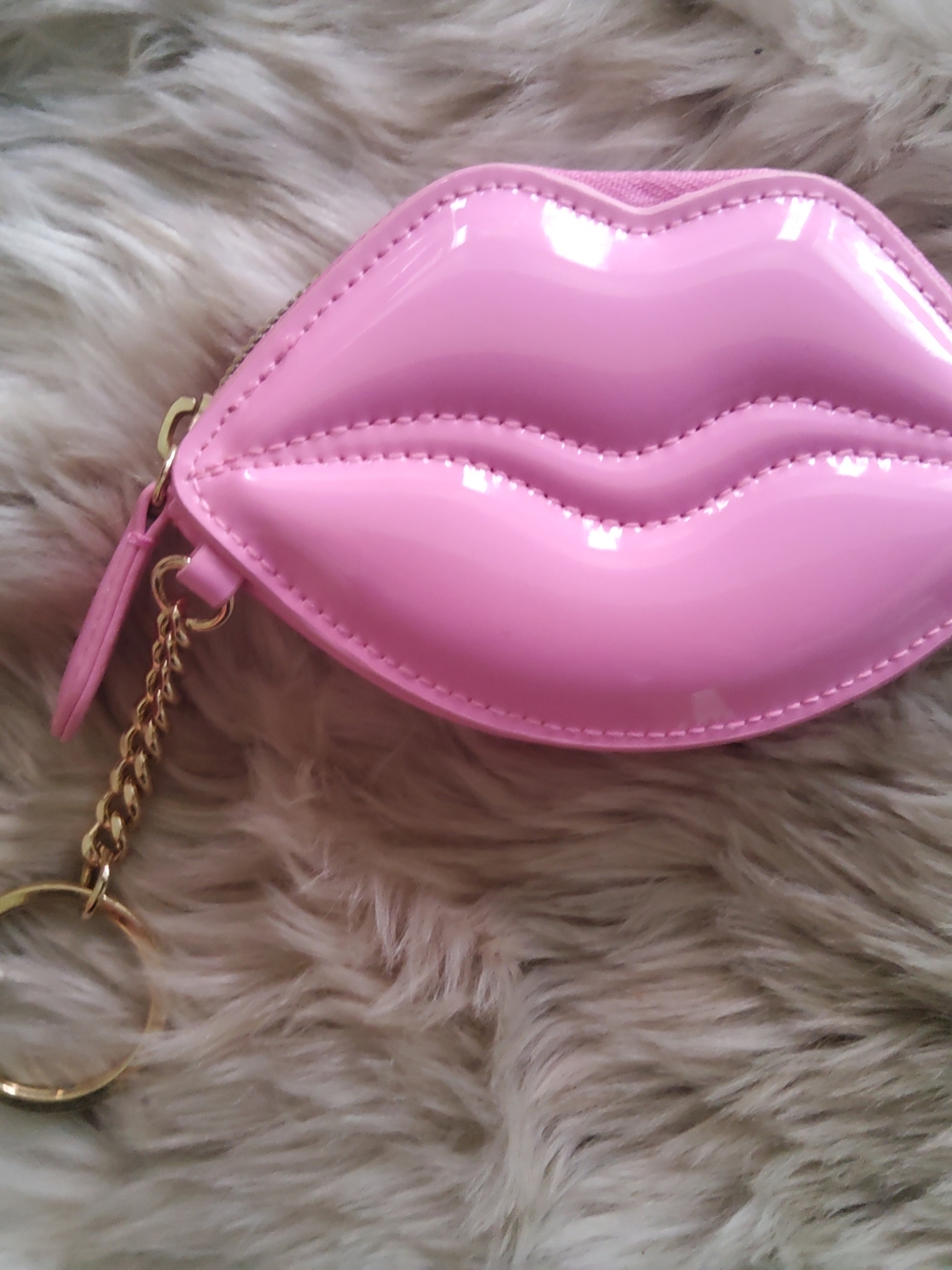 Victoria's Secret Glossy Pink Lip-Shaped Crossbody Bag - Picture 10 of 10